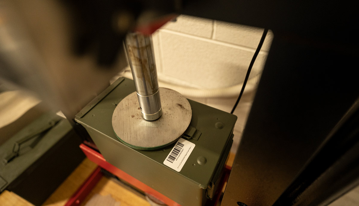 testing ammo can strength with a hydraulic press